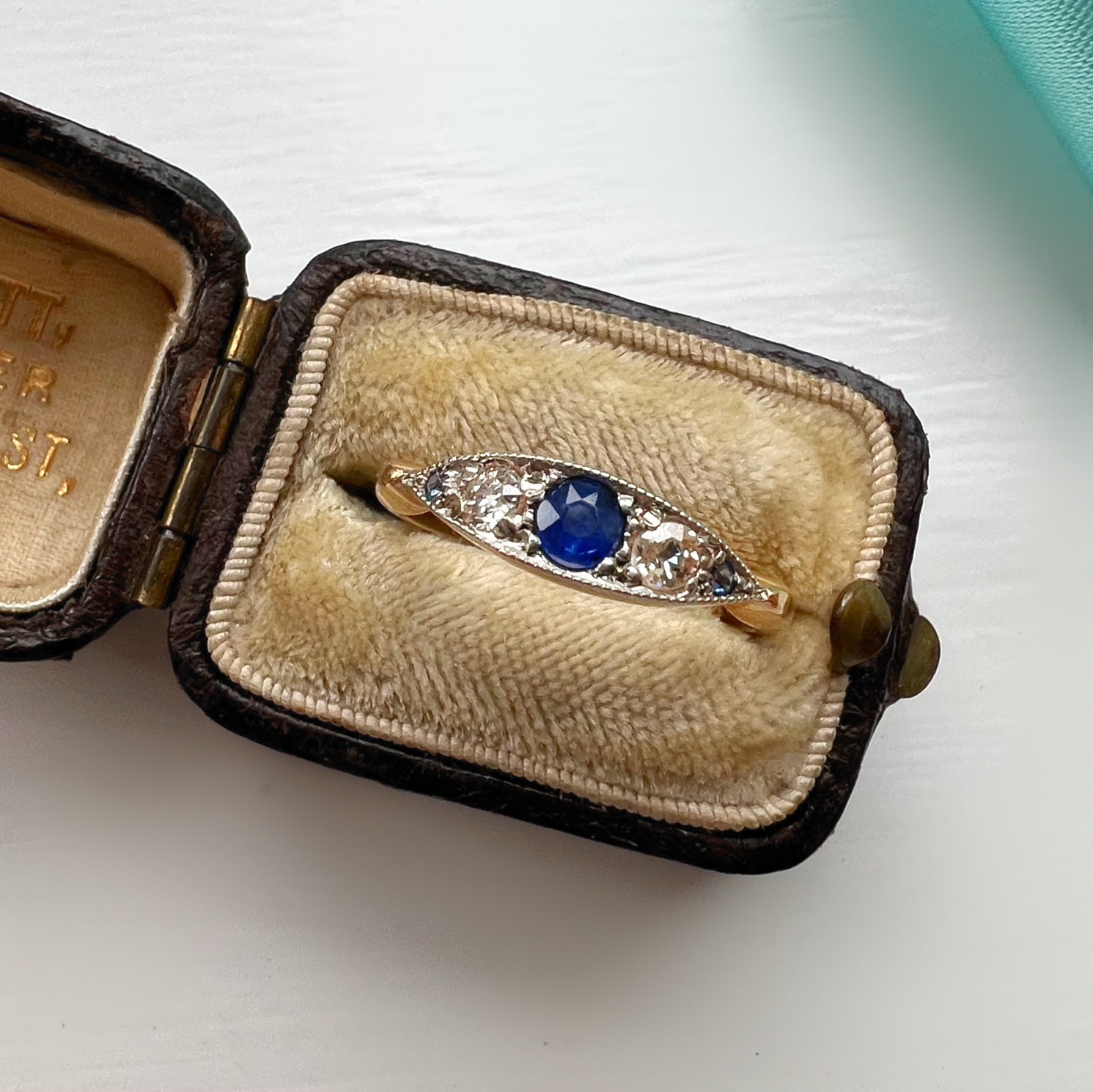 Vintage Sapphire and Diamond 18ct Gold Ring