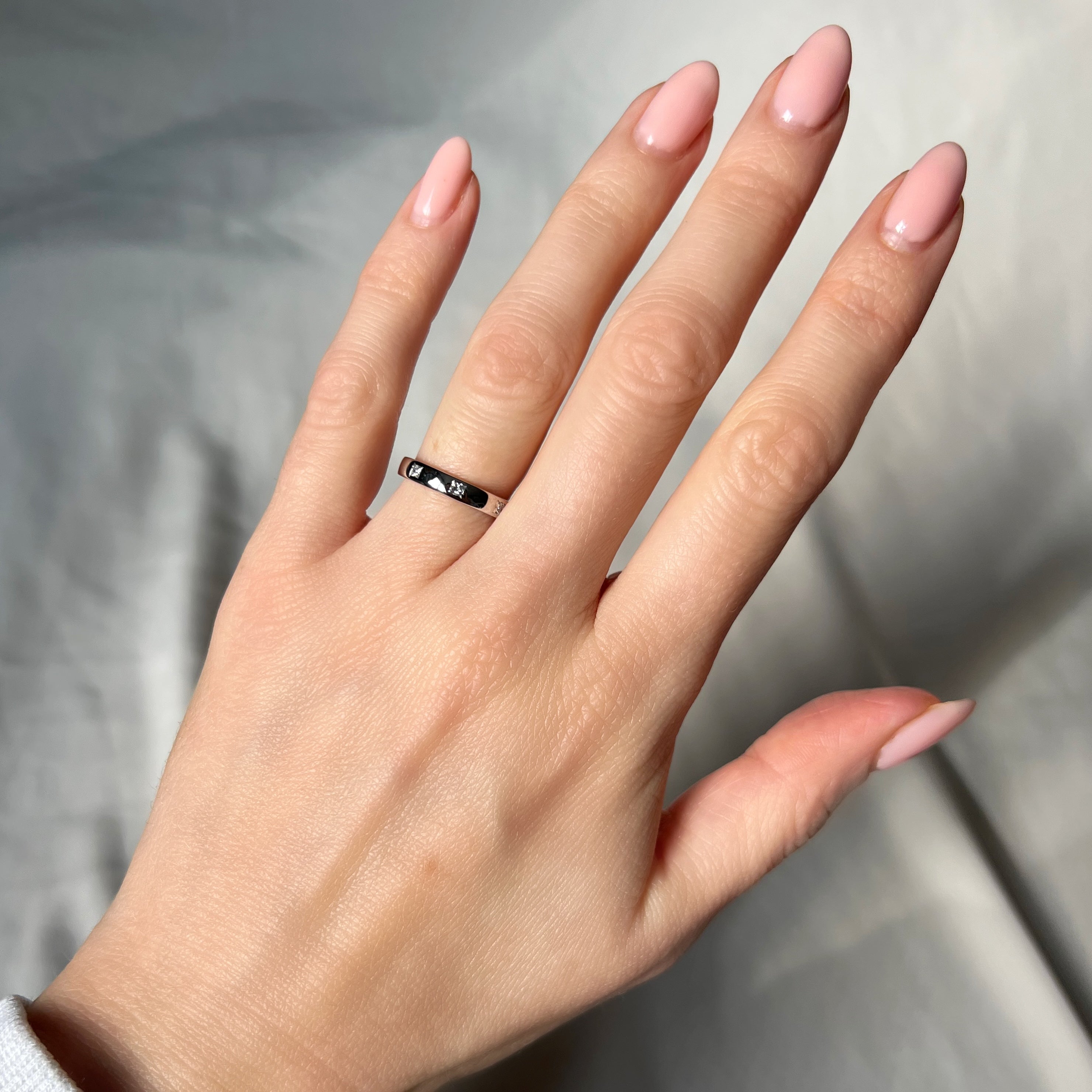 0.40ct 18ct White Gold Diamond Wedding Ring